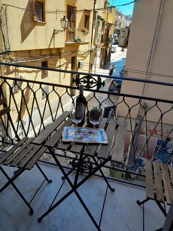 Appartamento Suk-al-Bahlarà Palermo Italia