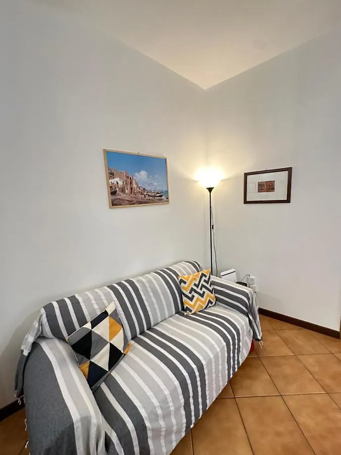 Suk-Al-Bahlara Apartment Palermo